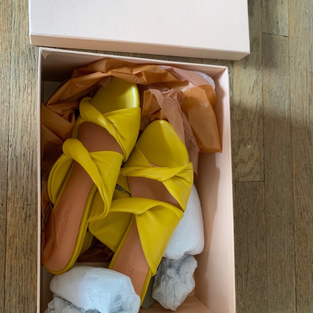 Samantha Pleet - Tabernacle Sandle - Lemon - Picture 6 of 8